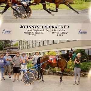 Meet your Posher, Stephanie